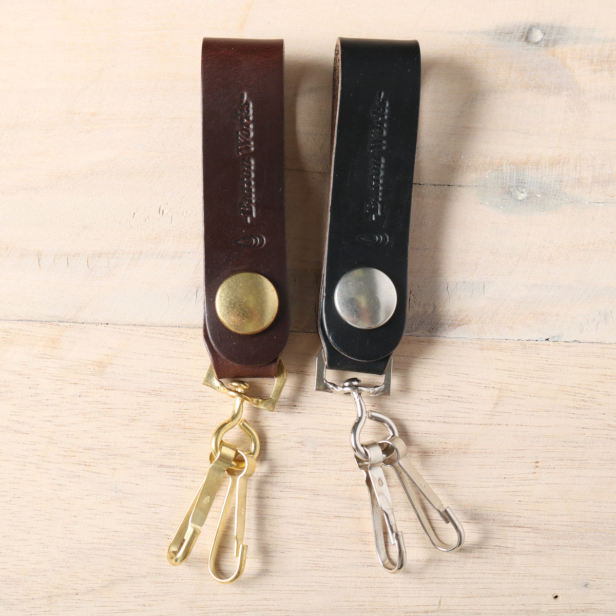 North&Judd】Horween Chromexcel Leather Key Fob【Button Works