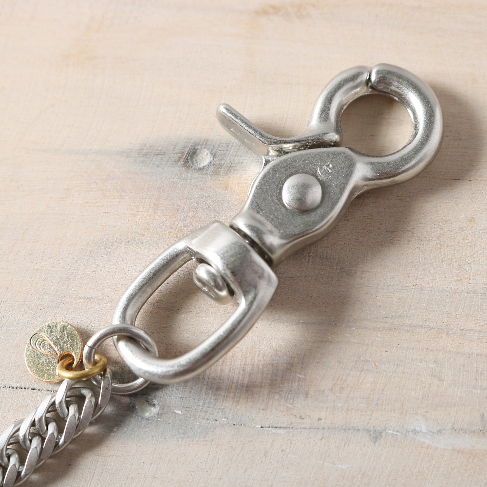新品 ボタンワークス 41 ウォレットチェーン シルバー Button Works】BW 41 Wallet Chain BW-0179 – BARNS OUTFITTERS