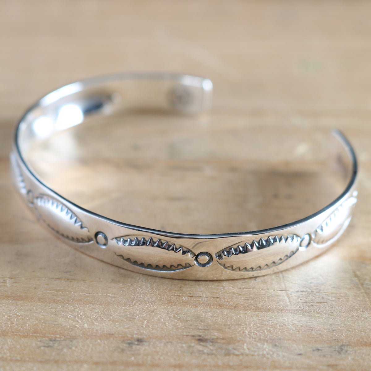 NORTH WORKS シルバーバングル W-311 StampedBangle North Works W-301 Stamped Bracelet 900 Silver | Cultizm