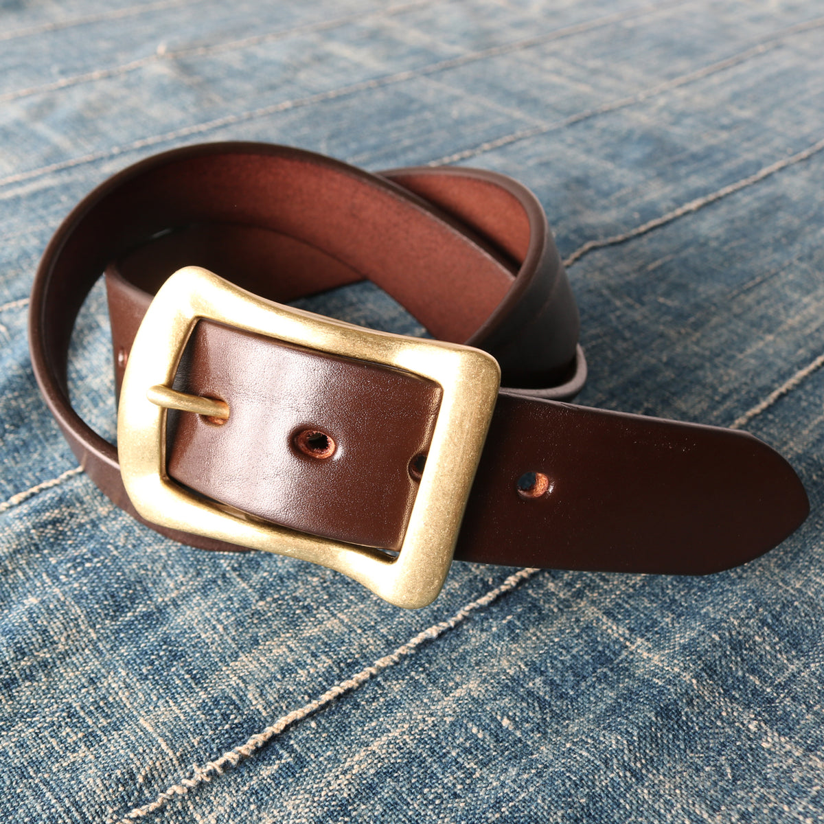 栃木レザー】Big Buckle 40mm Leather Belt 【Gold Color Buckle