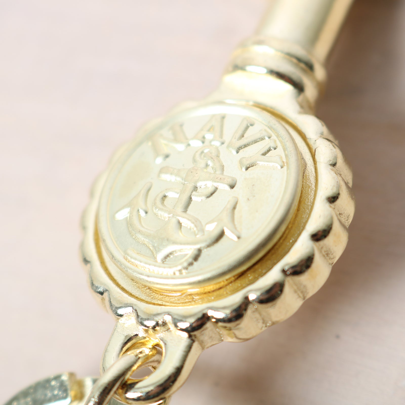 Button Works】US Navy Bottle Opener Key Holder BW-0103 – BARNS