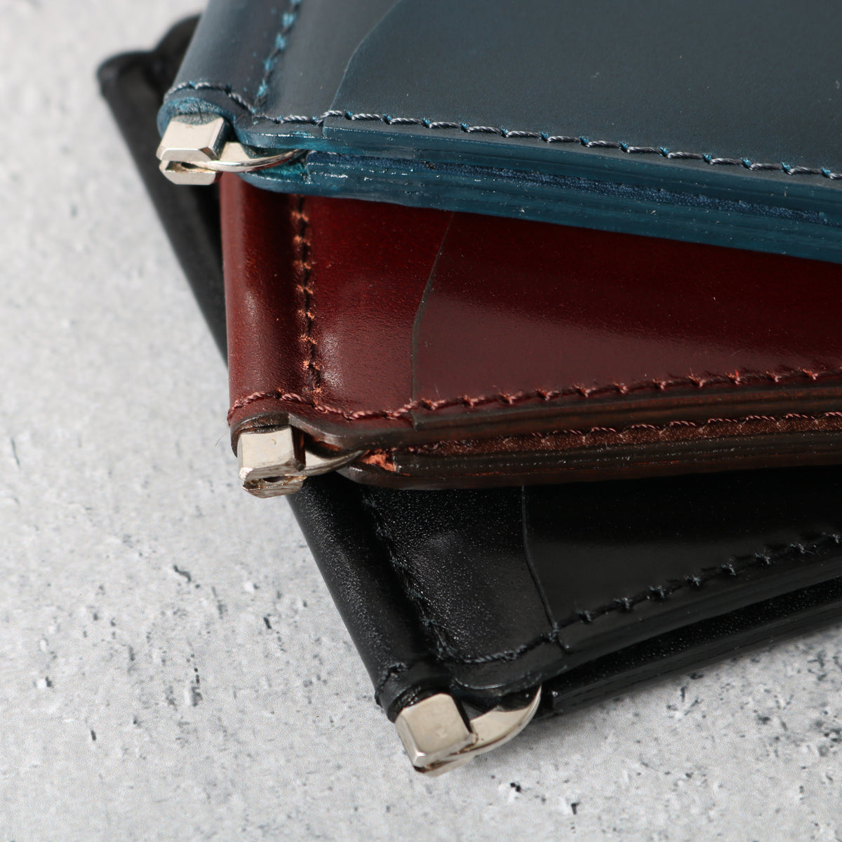 Cordovan × 栃木レザー】Money Clip LE-4339 – BARNS OUTFITTERS