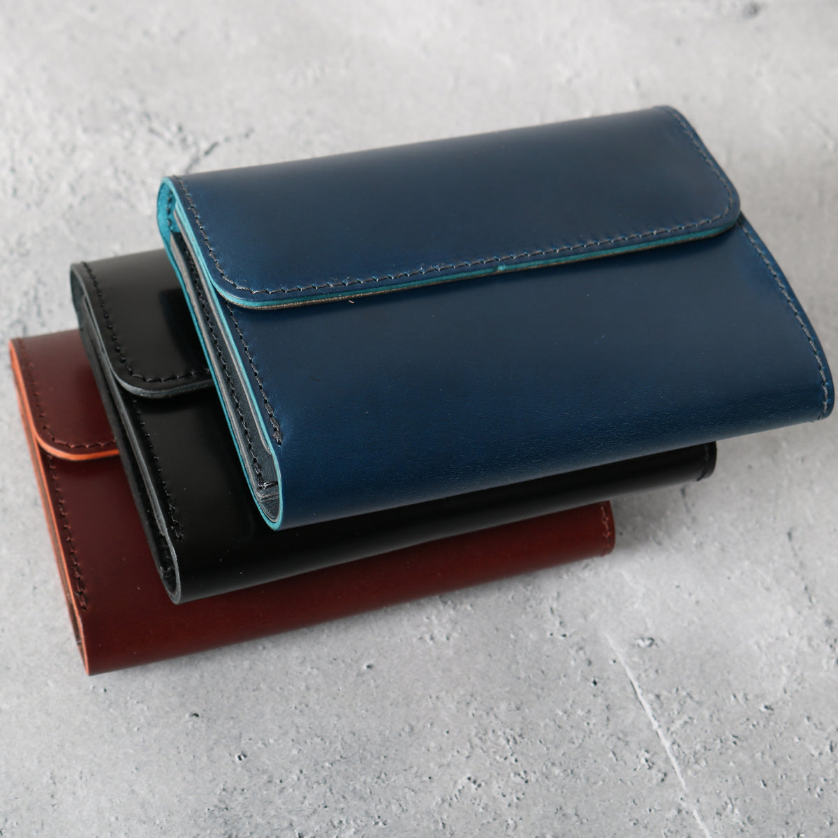 Cordovan × 栃木レザー】Tri-Fold Wallet LE-4333 – BARNS OUTFITTERS