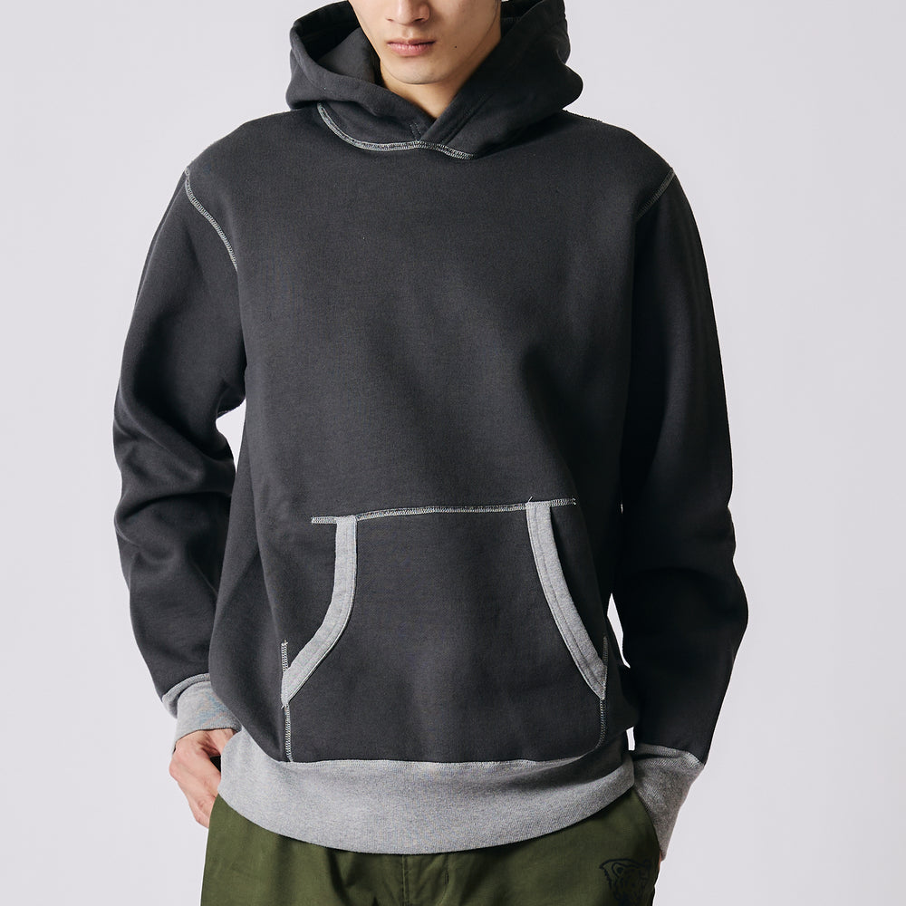 BARNS OUTFITTERS (バーンズアウトフィッターズ)｜公式サイト