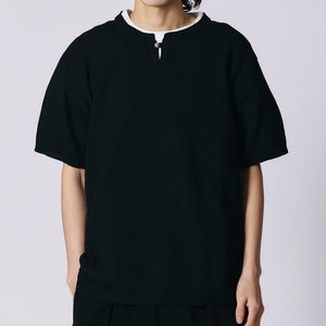 
                  
                    画像をギャラリービューアにロードしますKey Neck Loose Fit Concho T-shirt【Amossa】BR-25224
                  
                