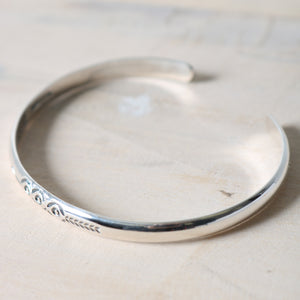 NORTH WORKS】3 Eyes Arrow Bangle BR-8012W – BARNS OUTFITTERS