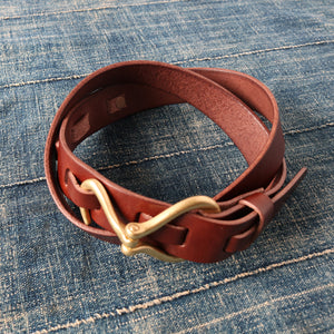 
                  
                    画像をギャラリービューアにロードします【栃木レザー】Hook Buckle Leather Belt 【Summer Oil Leather】LE-4087
                  
                