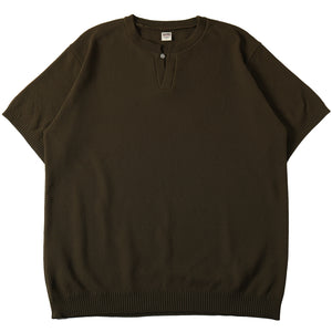 
                  
                    画像をギャラリービューアにロードしますKey Neck Loose Fit Concho T-shirt【Amossa】BR-25224
                  
                