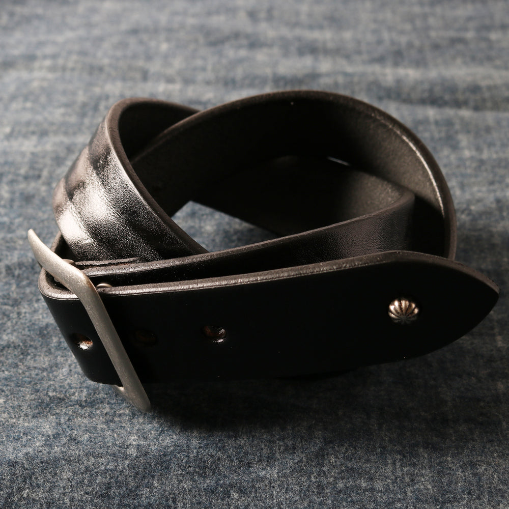 
                  
                    画像をギャラリービューアにロードします【栃木レザー】Garrison Buckle 40mm Leather Studs Belt LE-4344
                  
                