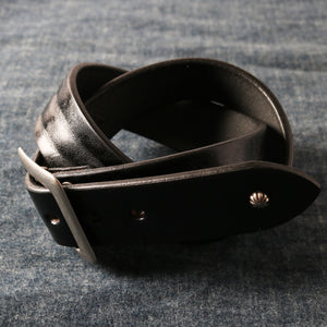 
                  
                    画像をギャラリービューアにロードします【栃木レザー】Garrison Buckle 40mm Leather Studs Belt LE-4344
                  
                