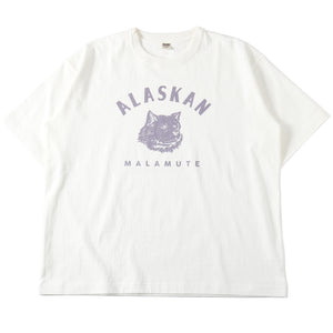 
                  
                    画像をギャラリービューアにロードします10/- Heavyweight Crossover Neck S/S Print T-shirt【ALASKAN MALAMUTE】BR-25218
                  
                