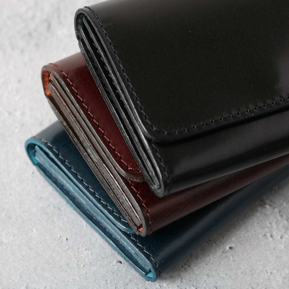 
                  
                    画像をギャラリービューアにロードします【Cordovan × 栃木レザー】Cardcase LE-4338
                  
                