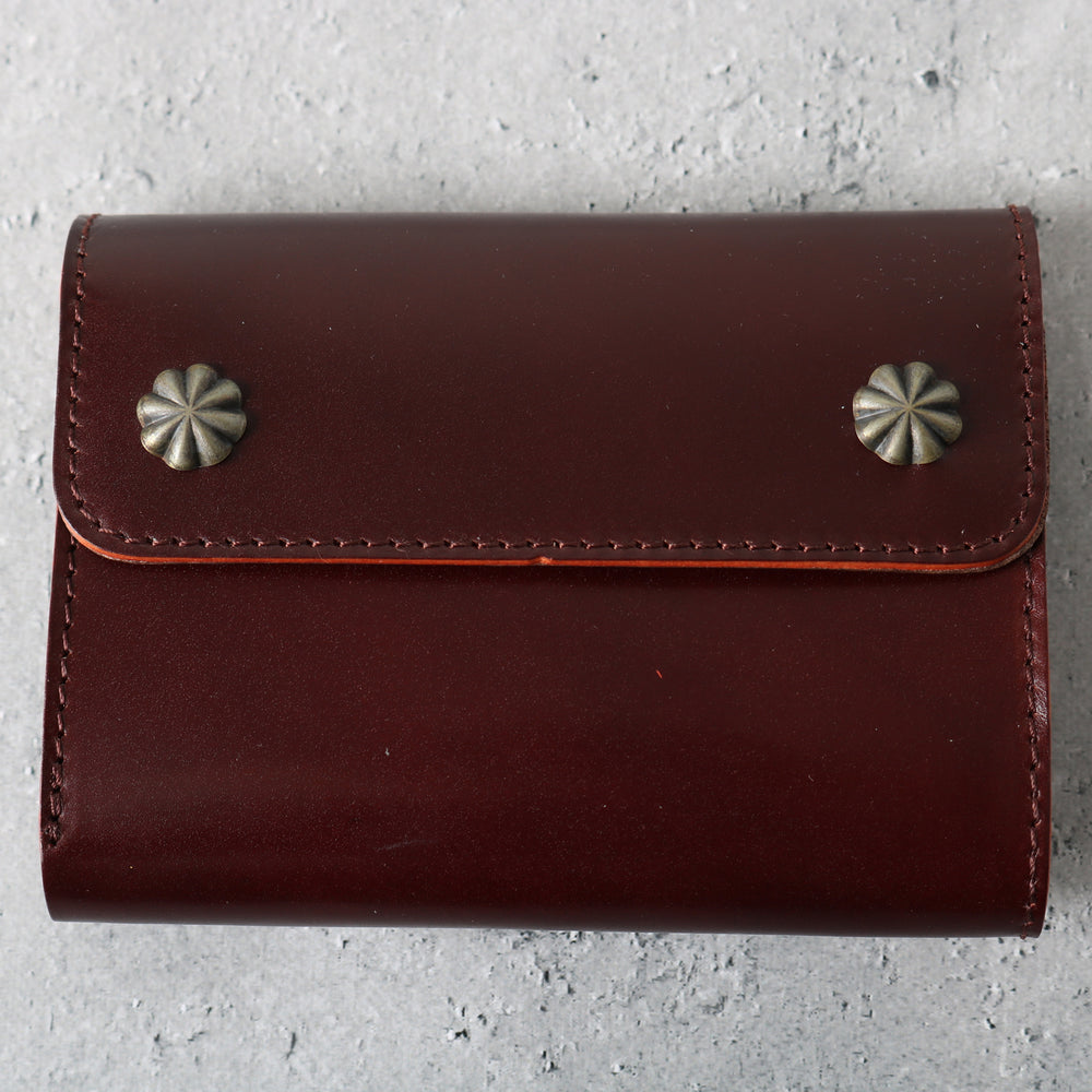 
                  
                    画像をギャラリービューアにロードします【Cordovan × 栃木レザー】Tri-Fold Wallet【Button Works】LE-4333BW
                  
                