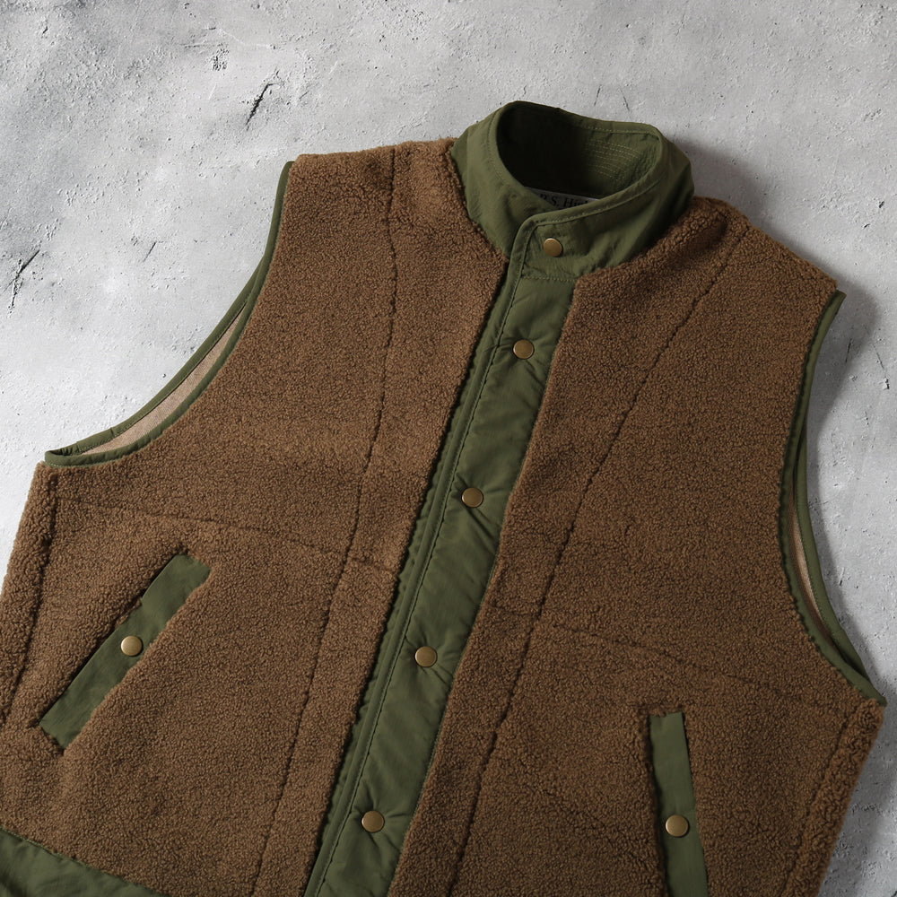 
                  
                    画像をギャラリービューアにロードしますUtility Boa Vest【BARNS HIGHEST】BH243006
                  
                